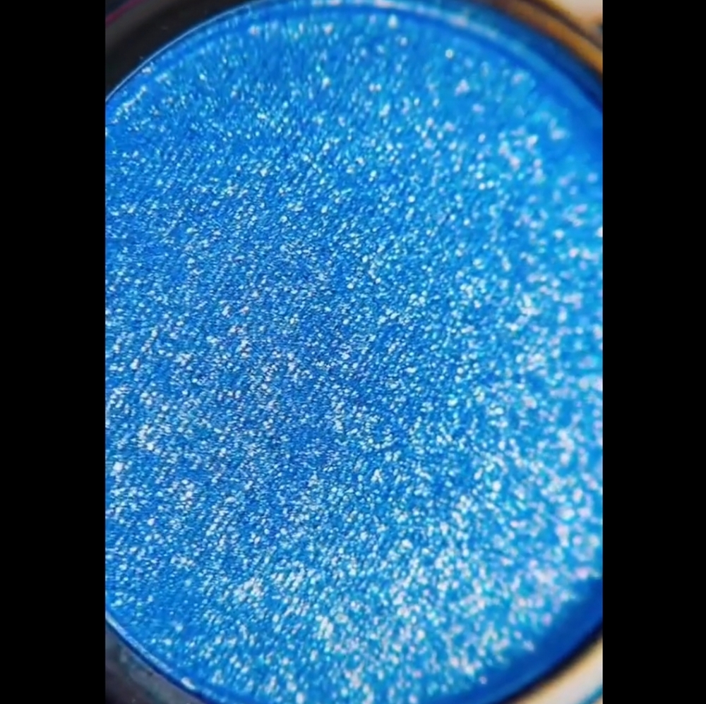 ❇️ELECTRO BLUE Medusa Makeup DISCONTINUED Eyeshadow NWT